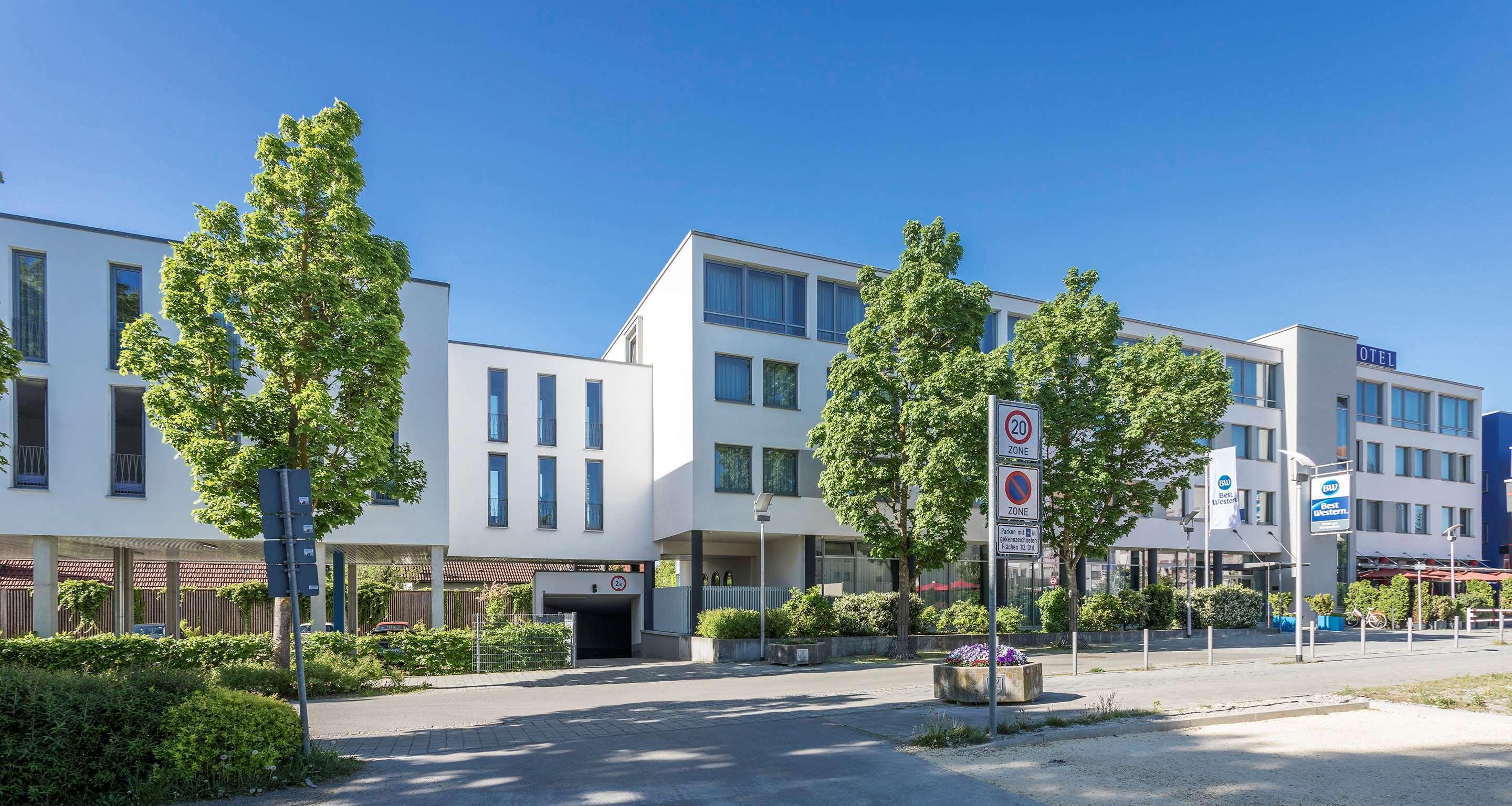 Best Western Hotel Am Europaplatz Königsbrunn Екстериор снимка