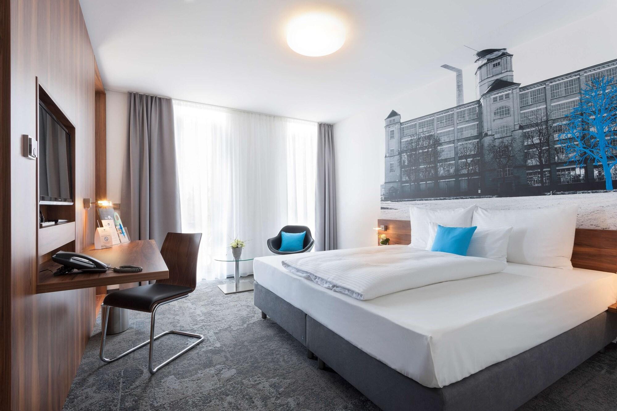 Best Western Hotel Am Europaplatz Königsbrunn Екстериор снимка