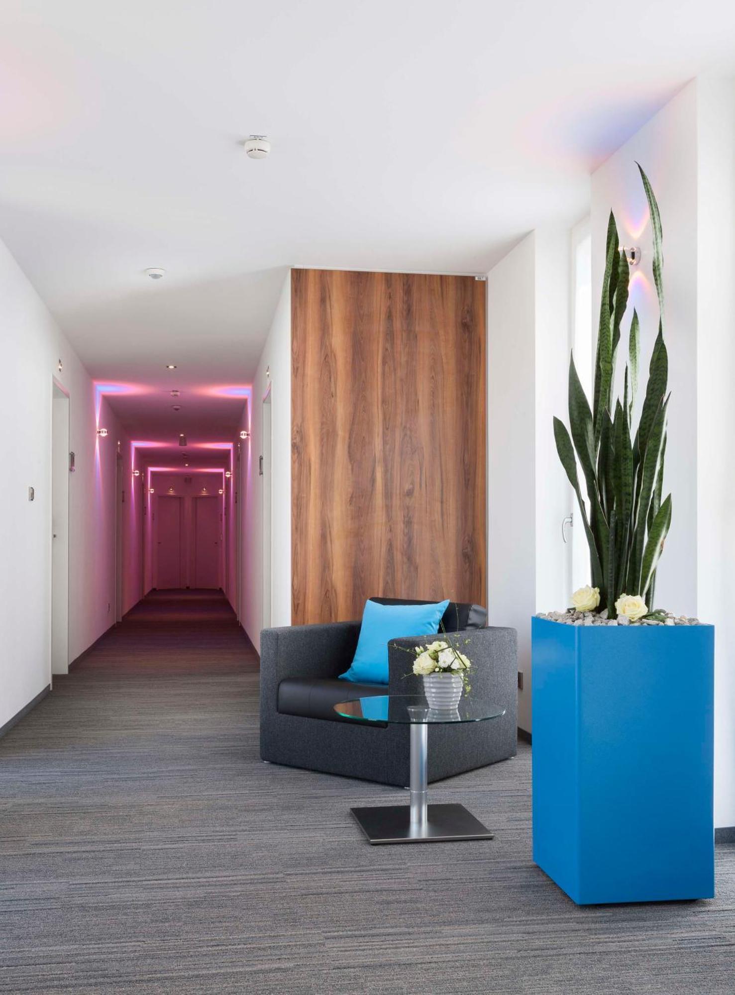 Best Western Hotel Am Europaplatz Königsbrunn Екстериор снимка