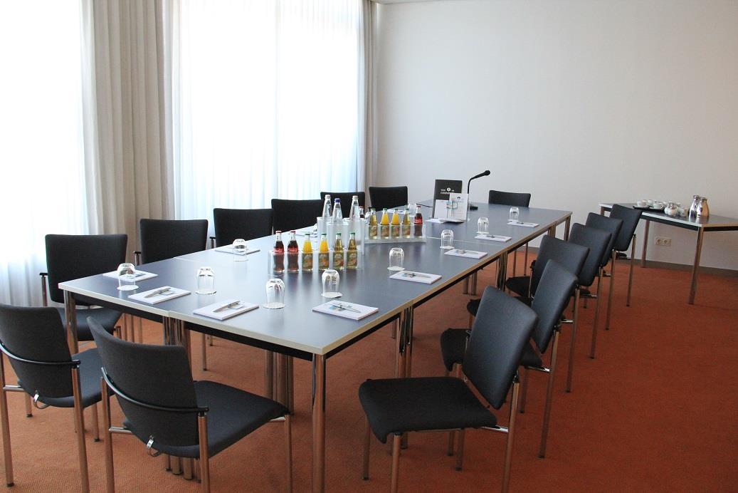 Best Western Hotel Am Europaplatz Königsbrunn Екстериор снимка
